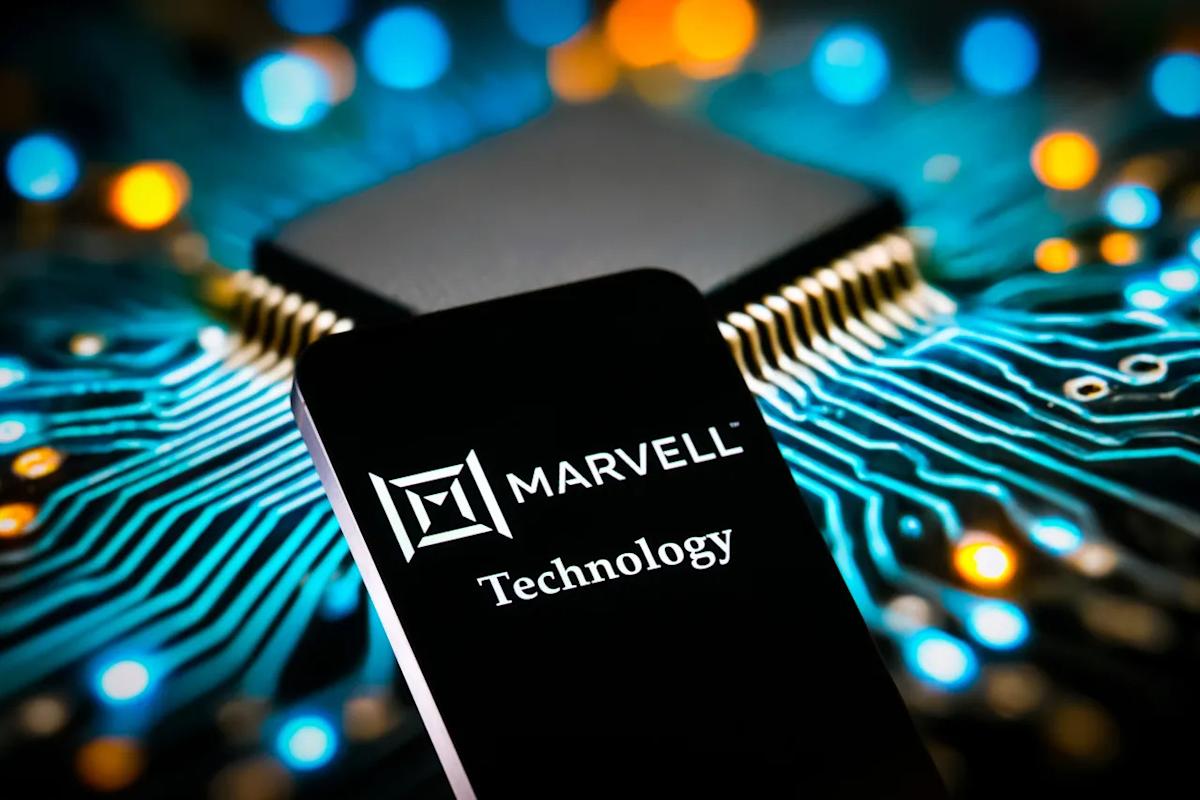 Intel, Marvell & Micron Hit 52-Week Highs on AI Growth - TMBS Consulting